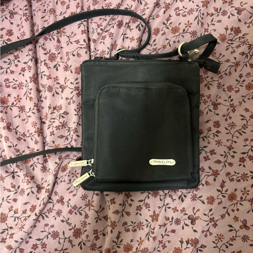 Travelon Classic Black Crossbody Bag